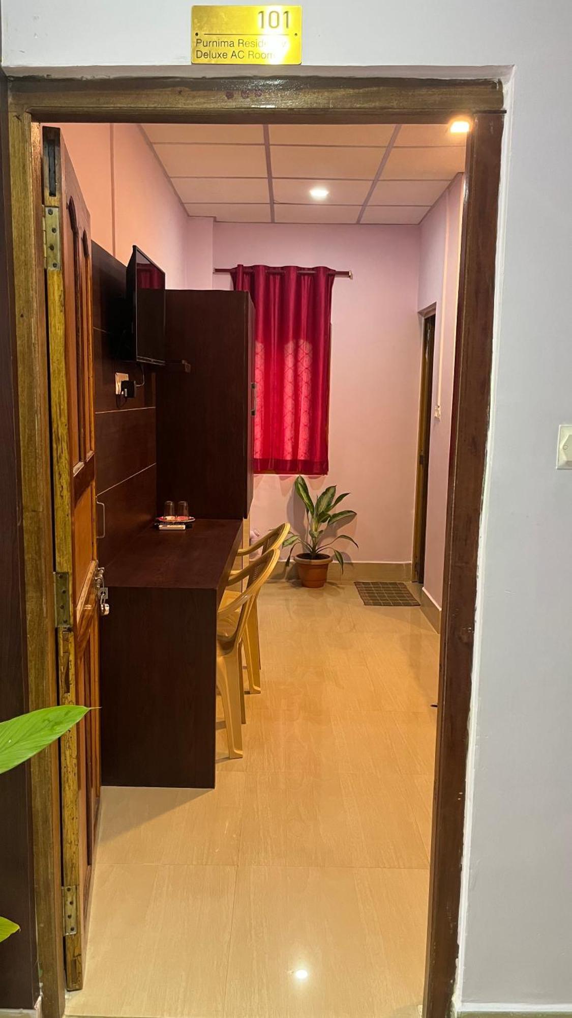 Purnima Residency Hotel Lakshmanpur Eksteriør billede